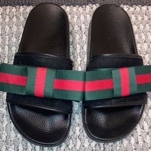 Gucci Bow Slides